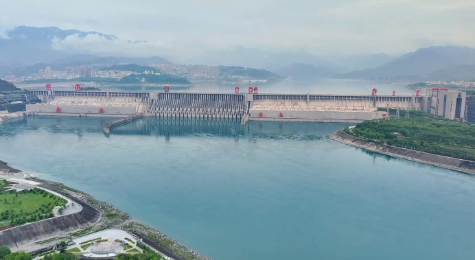 【理响中国·薪火“燃”青春】从“看见现在”迈向“预见未来” 当代防汛背后的现代化支撑 【理响中国·薪火“燃”青春】从“看见现在”迈向“预见未来” 当代防汛背后的现代化支撑