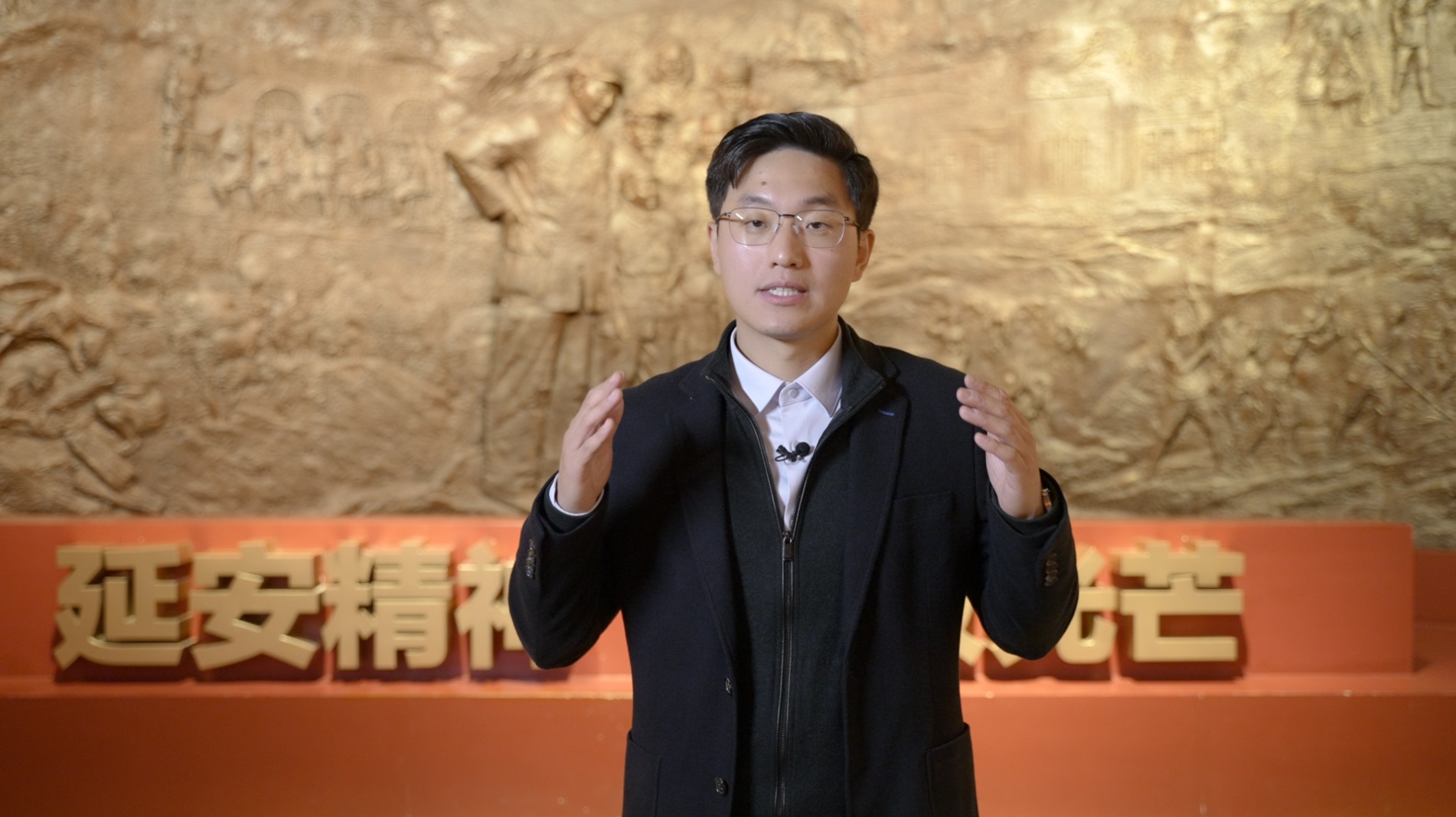 【理响中国·薪火“燃”青春】讲述真实的中国故事：从主动迎客到远播四海