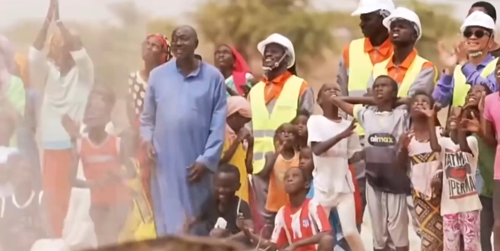 【理响中国·文化旗帜】展现可信、可爱、可敬的中国形象 【理响中国·文化旗帜】展现可信、可爱、可敬的中国形象